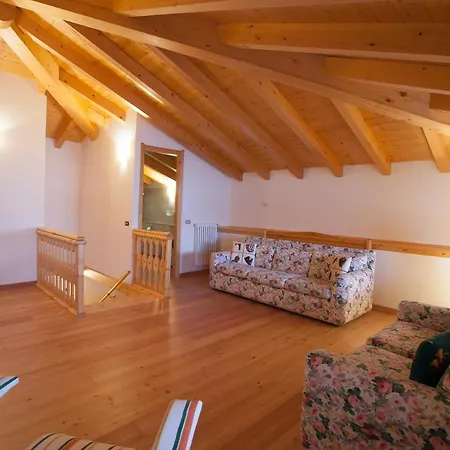 Apartman San Siro Sleeps 8 Pool *