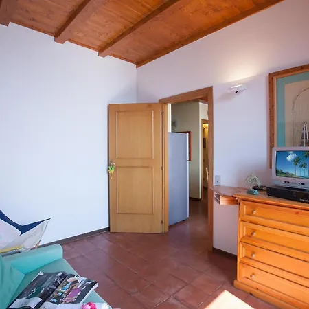 Apartman San Siro Sleeps 8 Pool San Siro