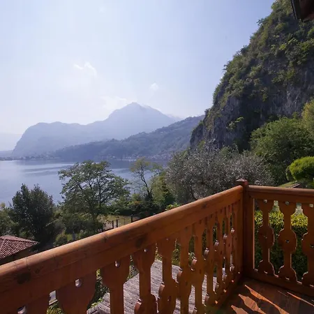 San Siro Sleeps 8 Pool